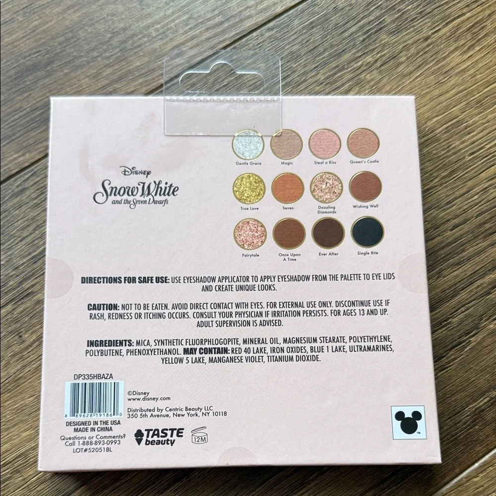 Disney Snow White Decorative Eyeshadow Palette - Pink, Gold & White